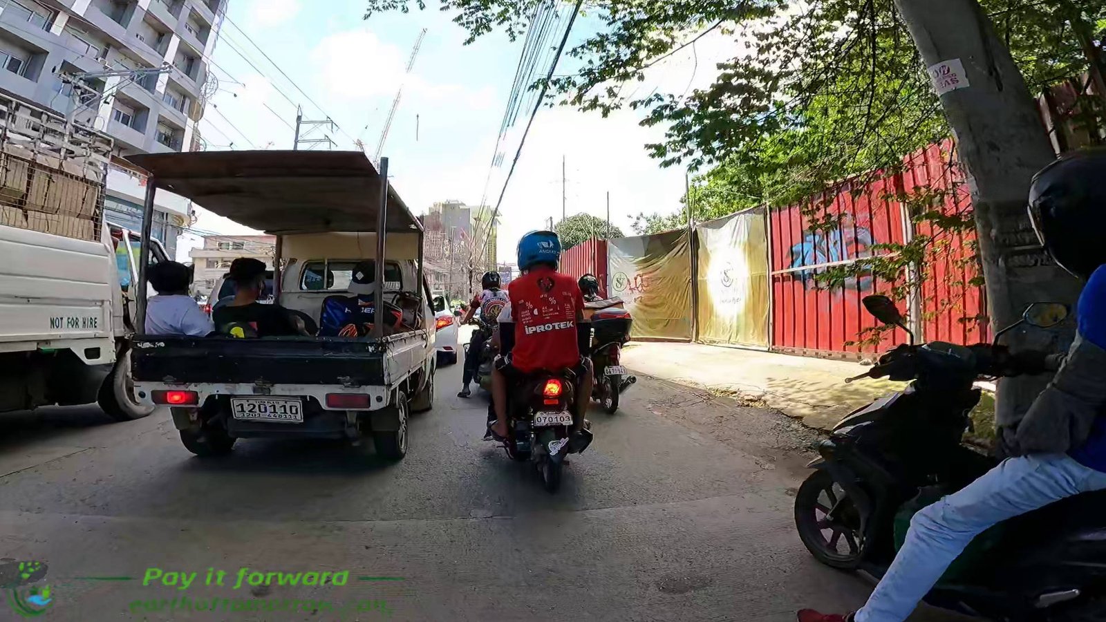 From One Oasis to Vicente Sotto hospital on a motorcycle